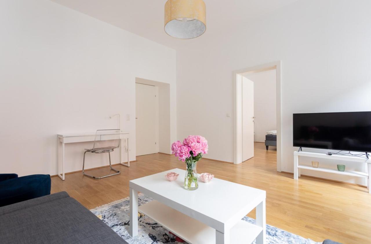 Charming Flat & Balcony Near Central Station L Bg5 Viena Exterior foto