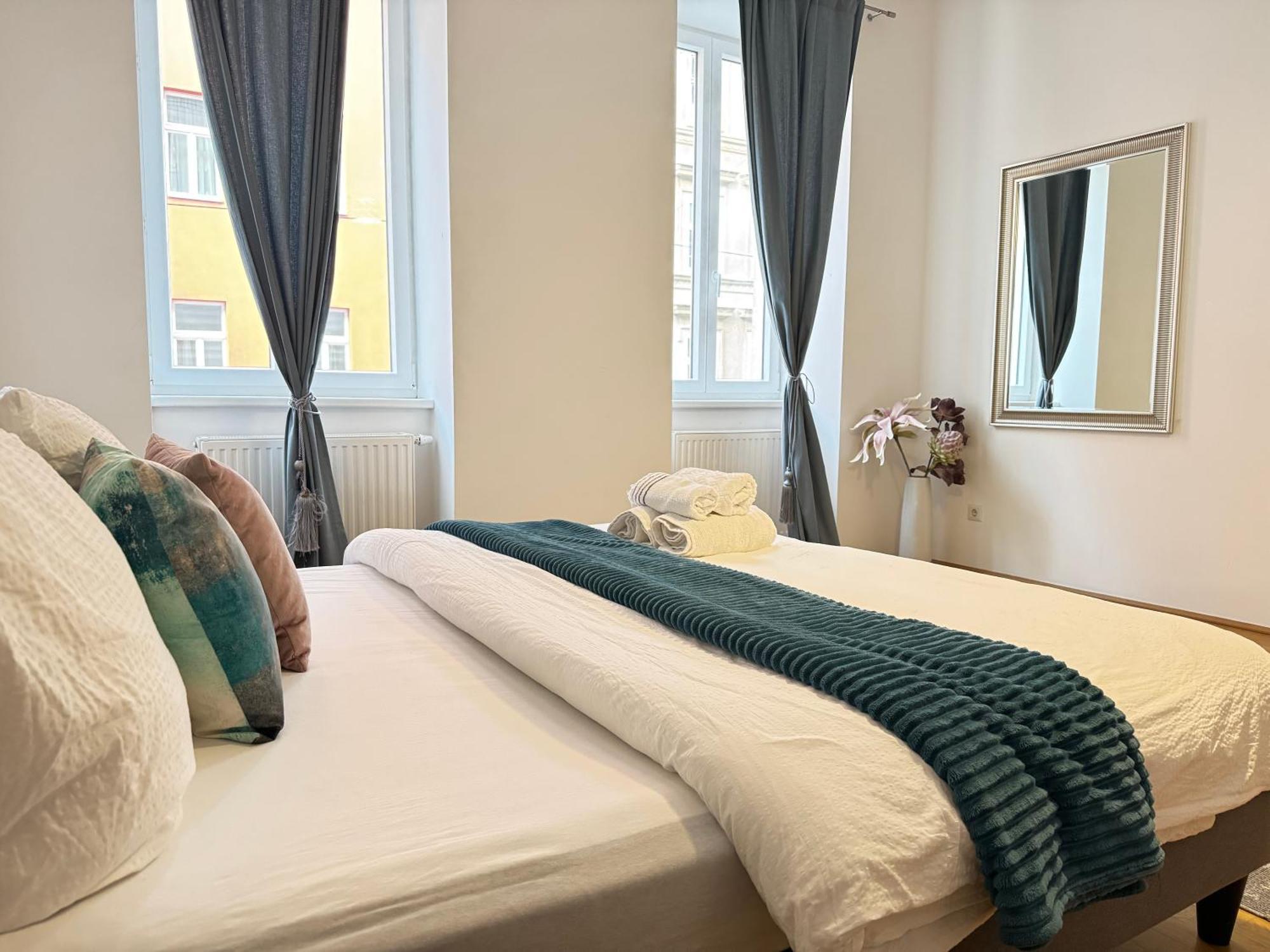 Charming Flat & Balcony Near Central Station L Bg5 Viena Exterior foto