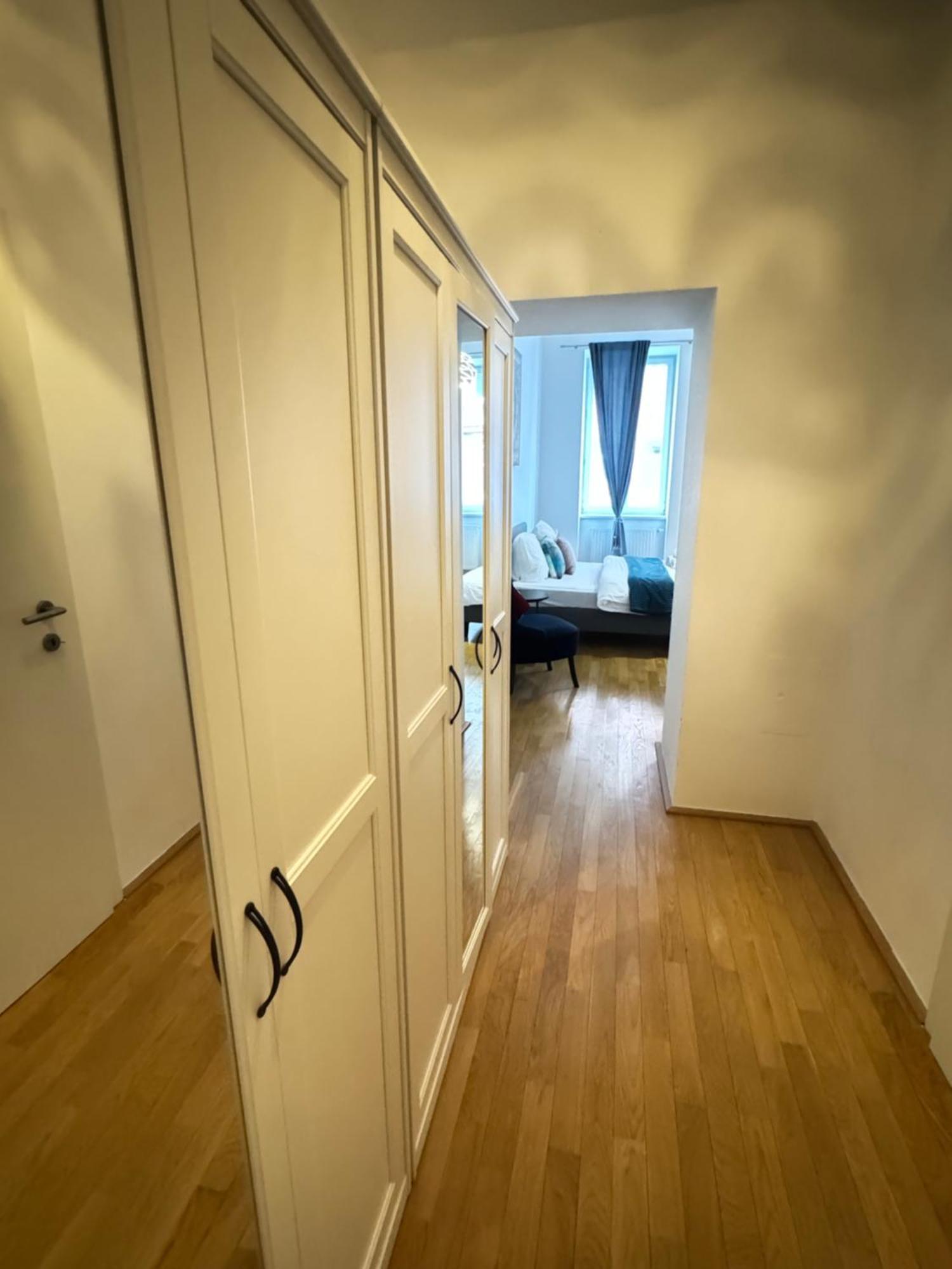 Charming Flat & Balcony Near Central Station L Bg5 Viena Exterior foto