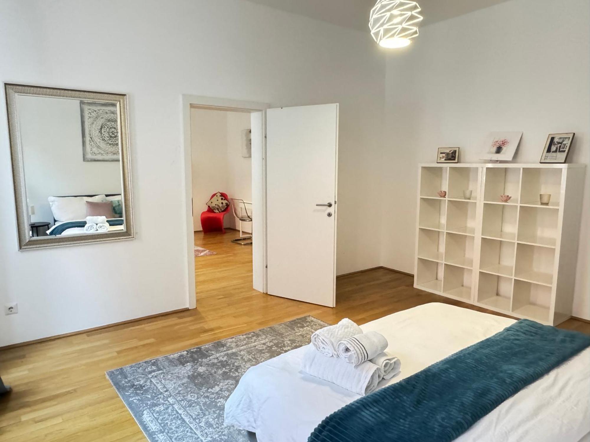 Charming Flat & Balcony Near Central Station L Bg5 Viena Exterior foto