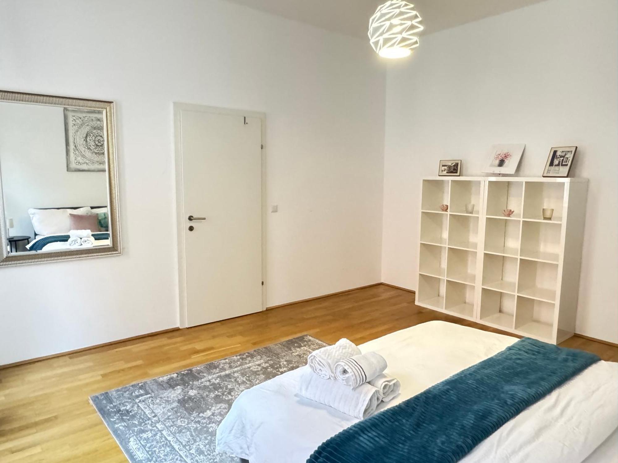 Charming Flat & Balcony Near Central Station L Bg5 Viena Exterior foto