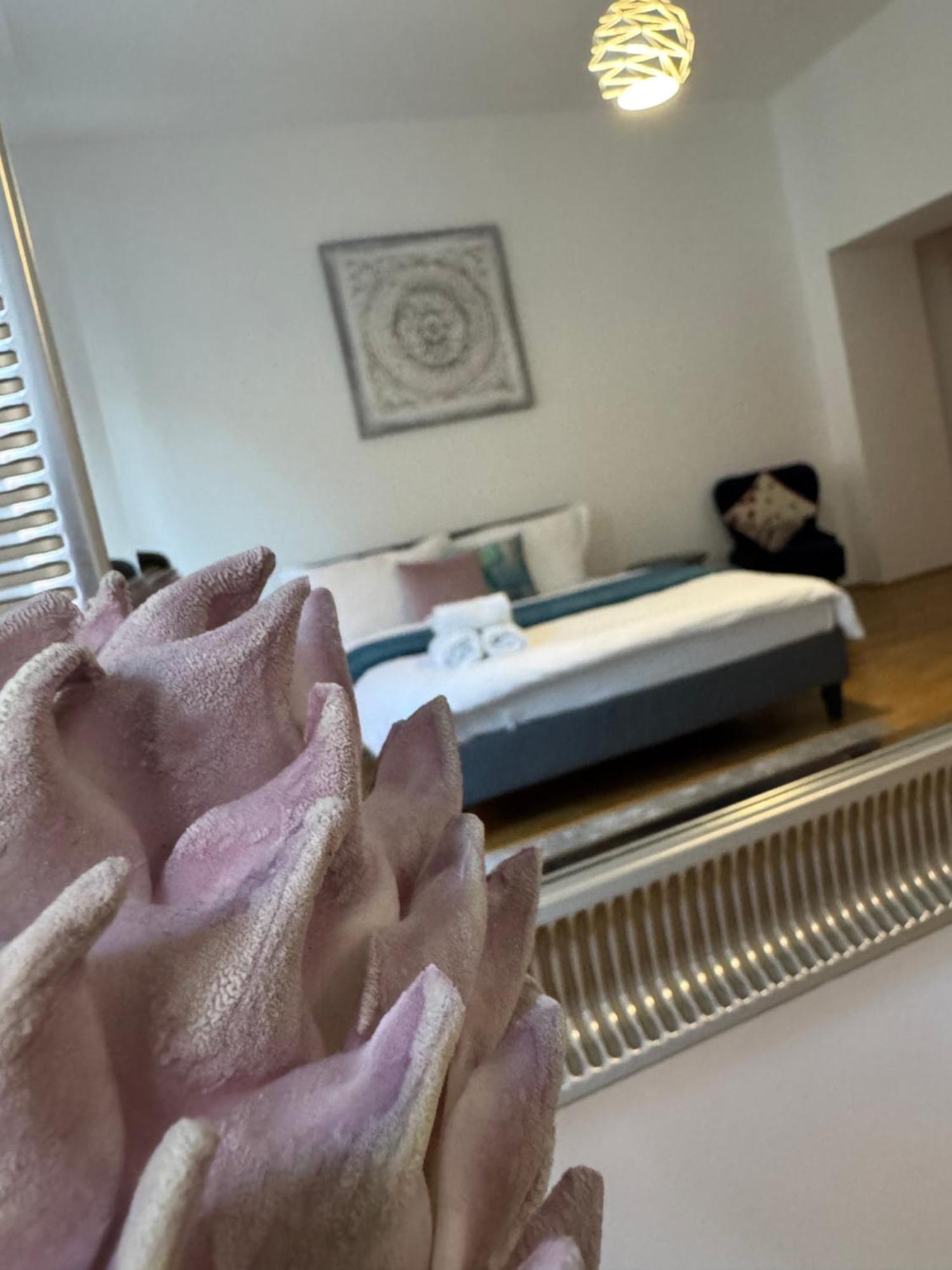 Charming Flat & Balcony Near Central Station L Bg5 Viena Exterior foto